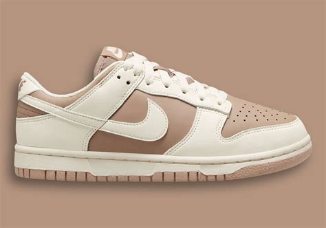 beige nike dunk